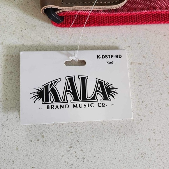 Red Kalabrand Guitar New with tags Strap - Picture 2 of 5